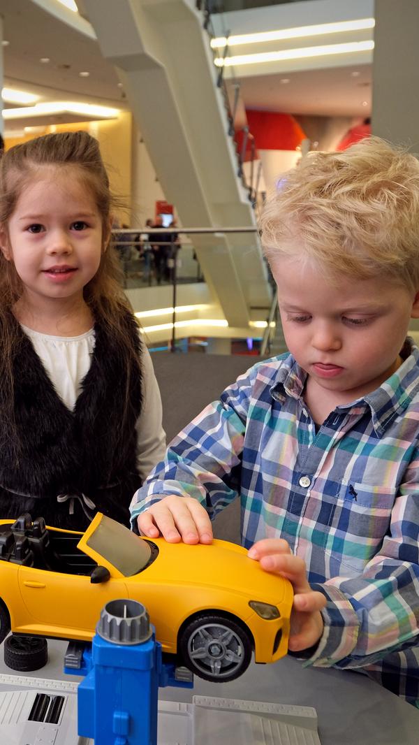 Die fränkische Firma Bruder hat bei ihren Spielwaren stets das echte Leben im Blick.
