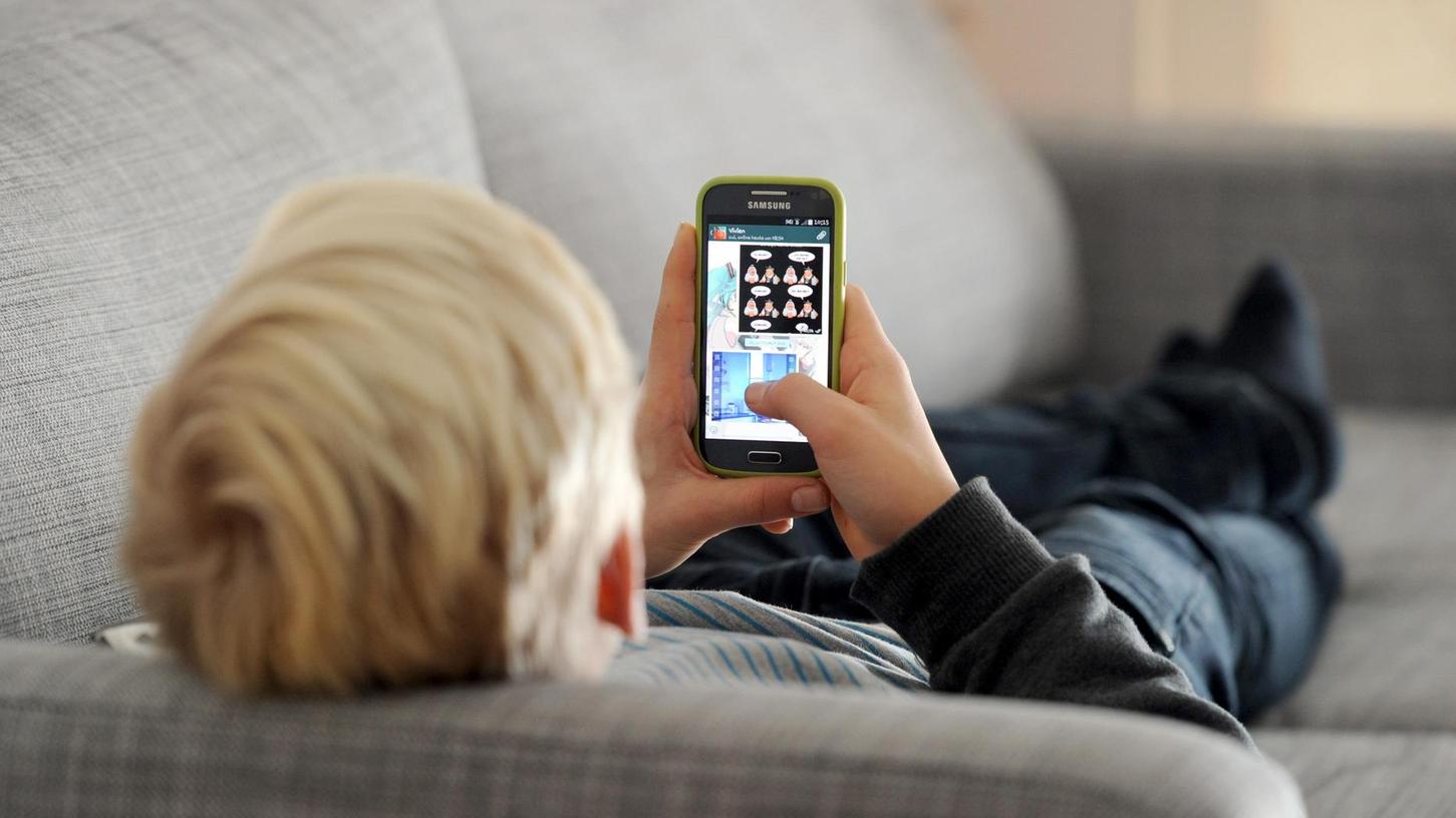 Experte kommt nach Forchheim: Wann wird die digitale Nanny gefährlich für mein Kind?