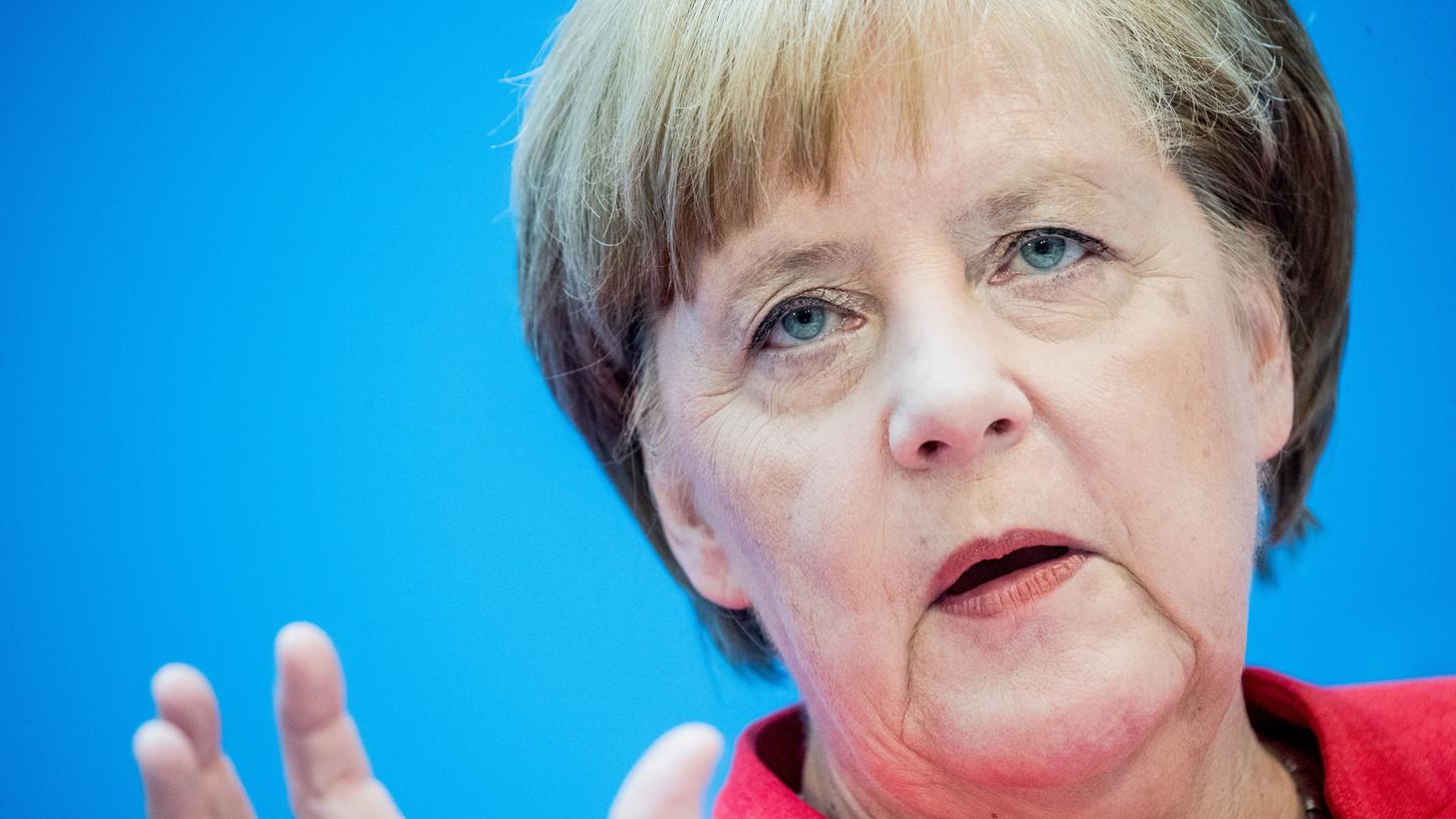 Angela Merkel fordert die Bürger auf, ihre Daten vernünftig zu pflegen und zu sichern.