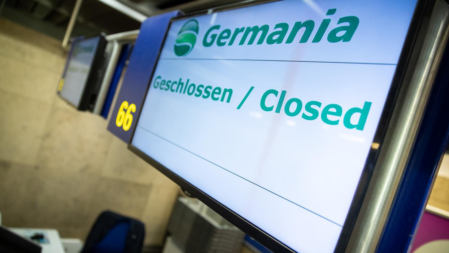 Die Berliner Fluggesellschaft Germania hat Insolvenz beantragt und ihren Flugbetrieb eingestellt.