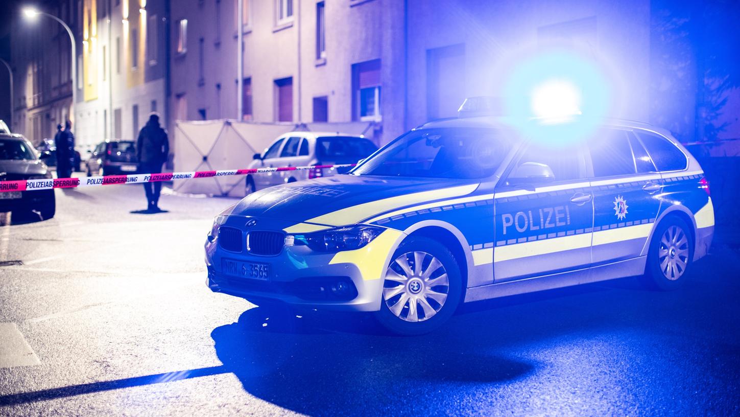 30 Verletzte nach Massenschlägerei in Nürnberg - Auflauf der Tuning-Szene