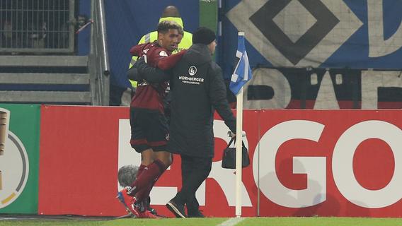 Rechtsverteidiger Kevin Goden erlitt in der Partie beim Hamburger SV eine Muskelverletzung und wird einige Woche pausieren müssen.