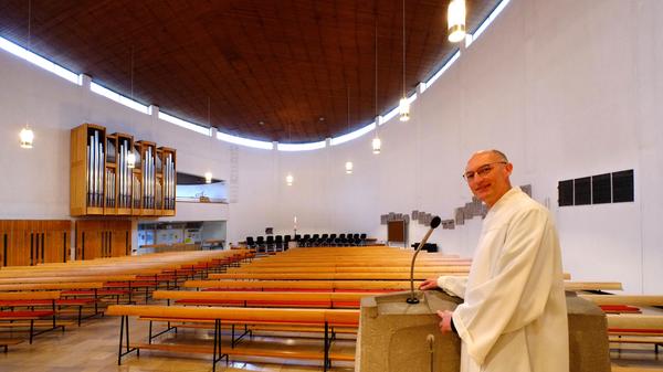 Heilig Geist Veitsbronn Innenraum vor dem Umbau