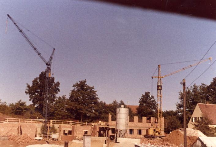 Ein Blick zurück: Der Bau der Heilig-Geist-Kirche Anfang der 60er Jahre.