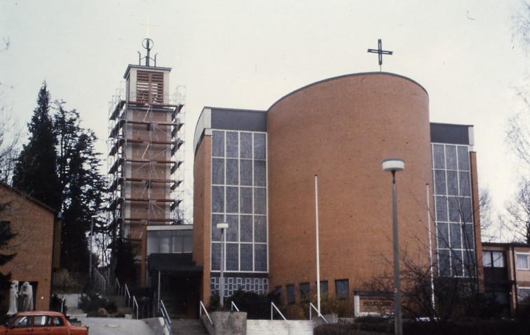 Und siehe da: Der Wunsch nach einem Glockenturm erfüllte sich Jahre später auch noch.