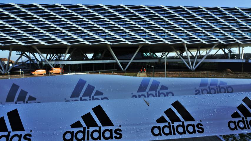 Exklusiver Einblick: Adidas-Arena kurz vor der Fertigstellung