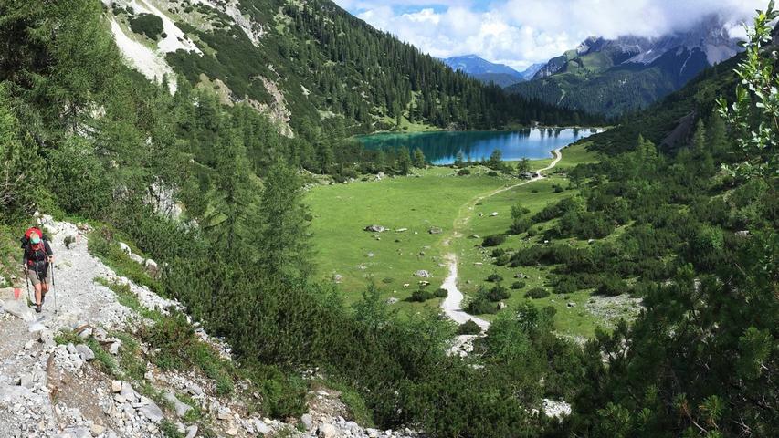 "Alpenüberquerung 2017 von Garmisch nach Meran. Der schönste Urlaub und das Foto zeigt den schönsten Ort für mich." Stimmen: 19.