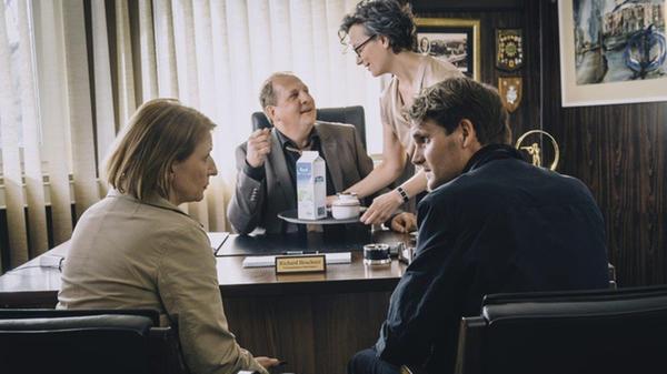 Weil Voss und Ringelhahn diesmal in Oberfranken ermitteln, sind sie auch auf das dortige Polizeipräsidium angewiesen. Der Polizeipräsident Bruchner (gespielt von Thomas Kügel) ist aber genauso frei erfunden ...