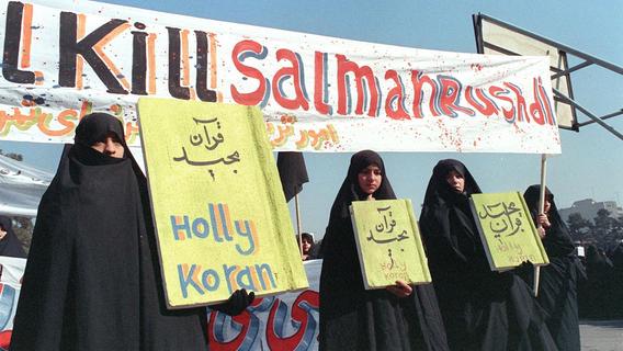 30 Jahre Todesdrohungen gegen Salman Rushdie