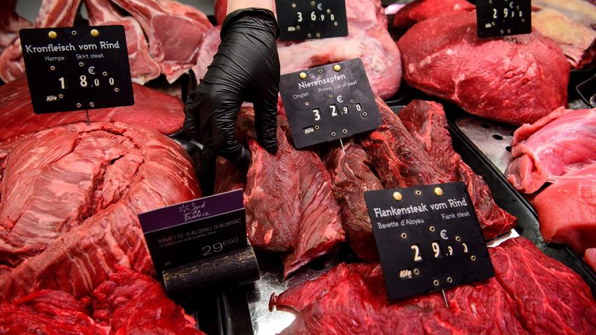 Im Top-10-Ranking liegt Deutschland bei den Fleischkosten der EU-Länder auf dem 10. Platz hinter Schweden, Frankreich und Belgien. Die Spitzenreiter sind Schweiz, Island und Norwegen. Dort sind die Preise am höchsten. Ob in den Ländern das Fleisch wohl besser schmeckt?