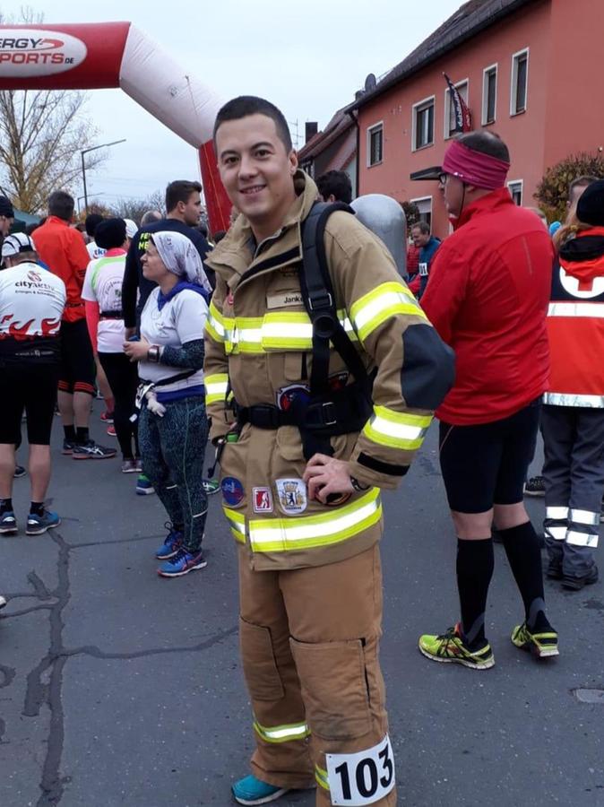 Zirndorfer Feuerwehrmann rennt für krebskranke Kinder