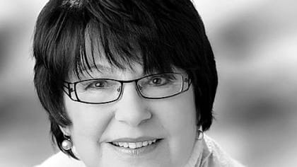 "Ich bin zwar enttäuscht, dass sich die Verhandlungspartner nicht geeinigt haben, aber der Abbruch durch die FDP war konsequent. Uns kann niemand mehr das Mäntelchen der Umfaller und der Mehrheitsbeschaffer umhängen." "Ich bin zwar enttäuscht, dass sich die Verhandlungspartner nicht geeinigt haben, aber der Abbruch durch die FDP war konsequent. Uns kann niemand mehr das Mäntelchen der Umfaller und der Mehrheitsbeschaffer umhängen."