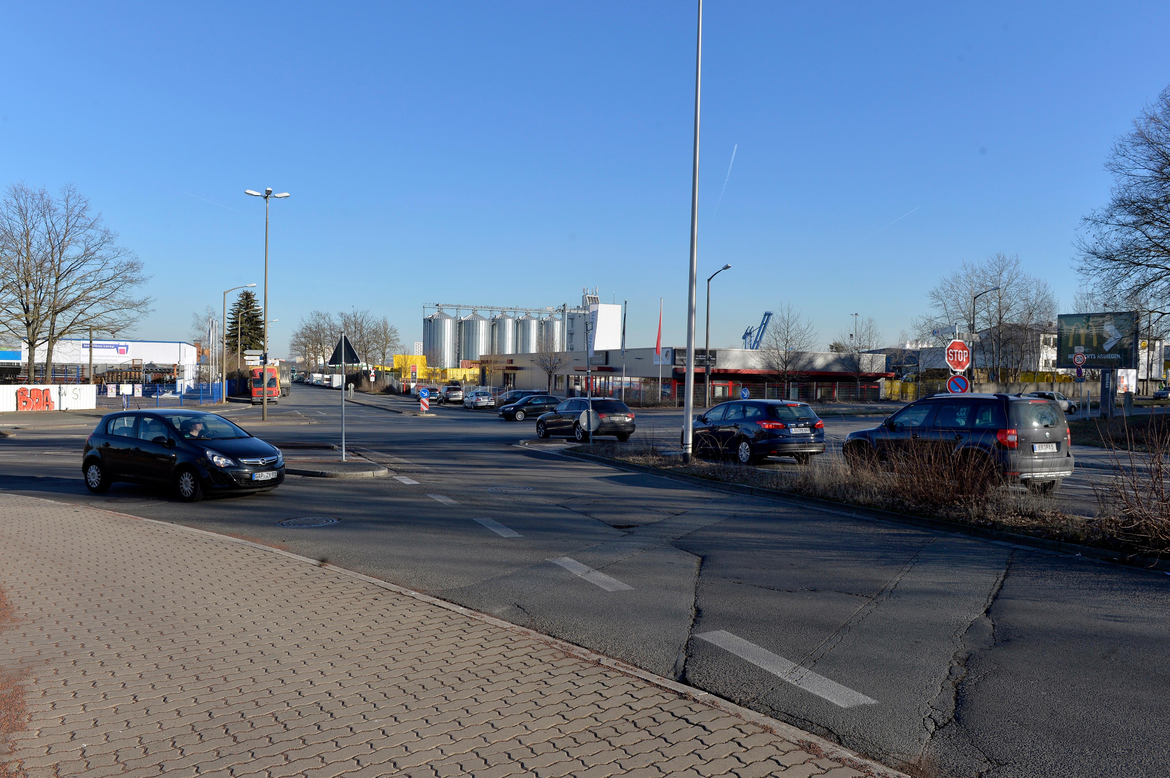 Auch der Ausbau der Kreuzung Frauenauracher-/Gundstraße steht im Bereich der Straßenerneuerungen ab März auf dem Plan. Die Maßnahme kostet etwa 2,1 Millionen Euro.