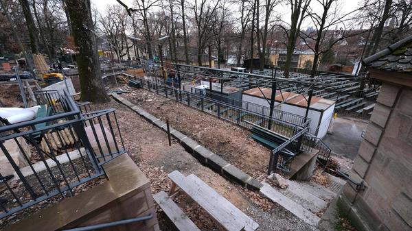 Seit 2017 Jahren wird in verschiedenen Schritten das Erlanger Bergkirchweih-Areal saniert und vor allem an gültige Sicherheits-Standards angepasst.