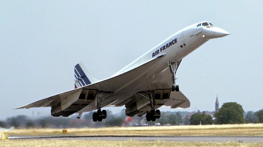 Nach der Ende des regulären Flugbetriebs wurden die meisten der 18 verbliebenen Concordes zu Luftfahrtmuseen rund um die Welt verbracht.
 Hier landet die Concorde mit der Kennung F-BVFB am 24.06.2003 auf dem Baden-Airport in Söllingen-Rheinmünster, um anschließend einen Platz im Technik-Museum Sinsheim zu finden.
