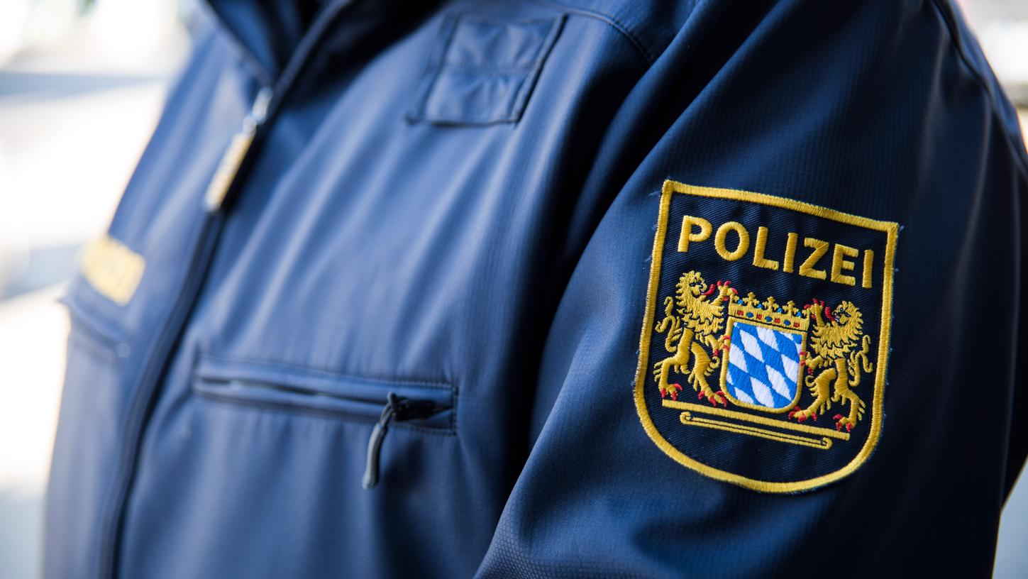 Die Polizei ermittelt und bittet nach dem brutalen Überfall um Hinweise.