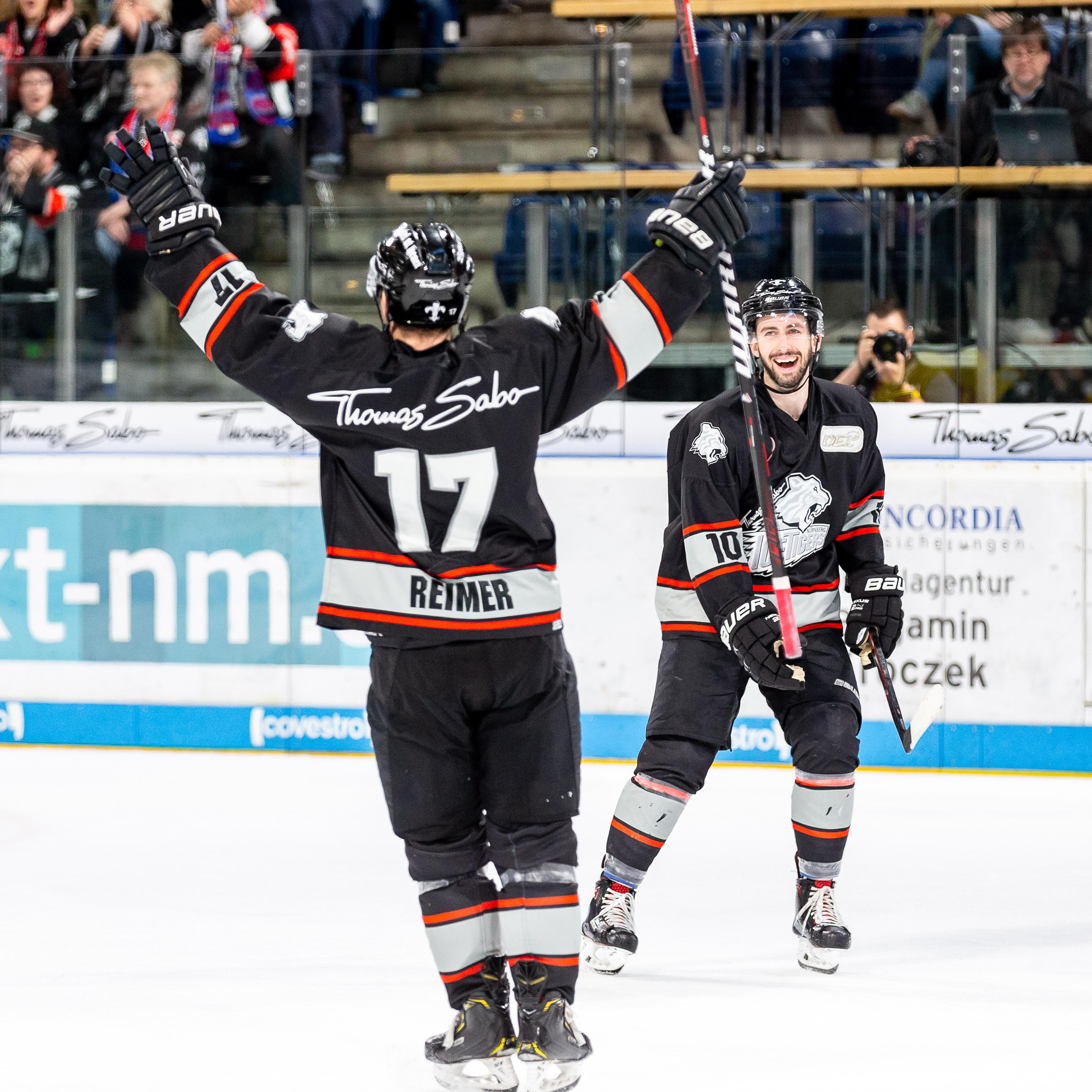 3:2 nach 0:2! Reimer richtet's für die Ice Tigers