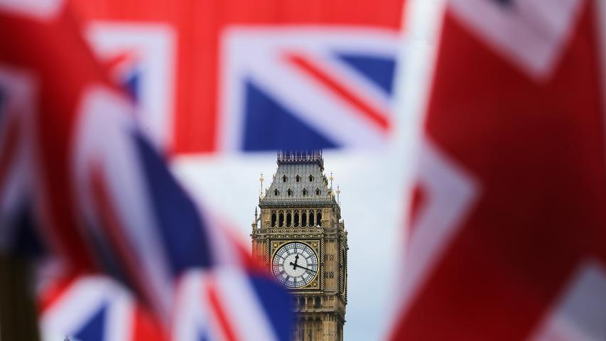 Aktuell ist der Austritt Großbritanniens aus der EU für den 29. März festgelegt. Premierministerin Teresa May will jedoch noch über den Brexit-Plan abstimmen lassen. Daher kann sich das Ausstiegsdatum noch verändern.