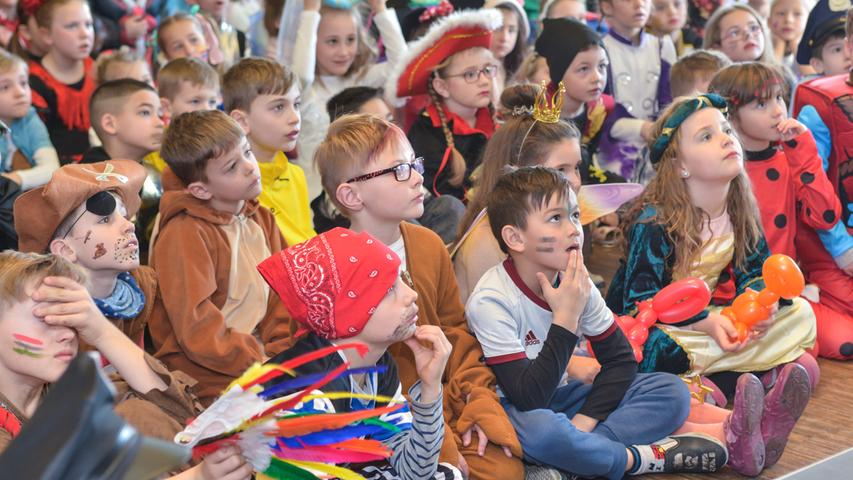 Auch an der Hilpoltsteiner Grundschule wurde am 28.02.2019 der "Unsinnige Donnerstag" ordentlich gefeiert..Foto: Tobias Tschapka