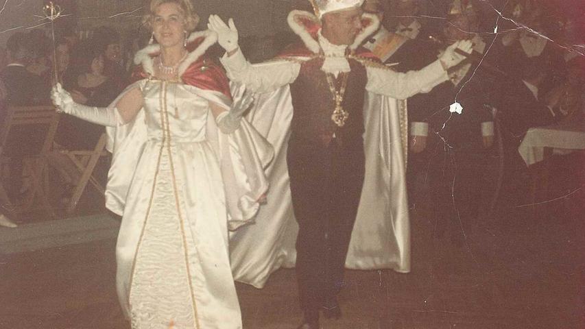 Mit dem Prinzenpaar Aloisia und Hans Michl wurde 1967 im "Fränkischen Hof" in Gunzenhausen die "fünfte Jahreszeit" gefeiert.