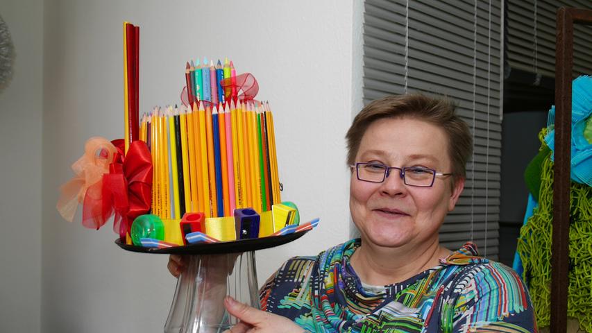 Schon ihre Mutter nähte Karnevalskostüme für die Familie und für Nachbarn in Köln. Die Erlangerin Anja Hentschel selbst begann vor vier Jahren damit.