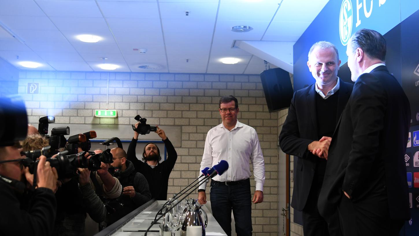 Nachdem Schalkes ehemaliger Manager Christian Heidel seinen Rücktritt spätestens zum Saisonende verkündet hatte, stellte der Verein den neuen Sportvorstand Jochen Schneider am Dienstag offiziell vor.