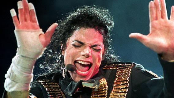Auktion in Nürnberg: Besitztümer von Michael Jackson unter dem Hammer