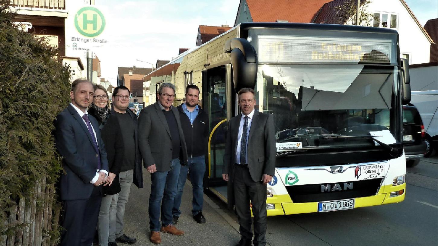 Landkreis verbessert Bus-Angebot nach Erlangen 