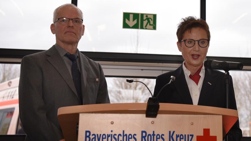Eröffnung der Herzogenauracher Rettungwache von BRK und ASB