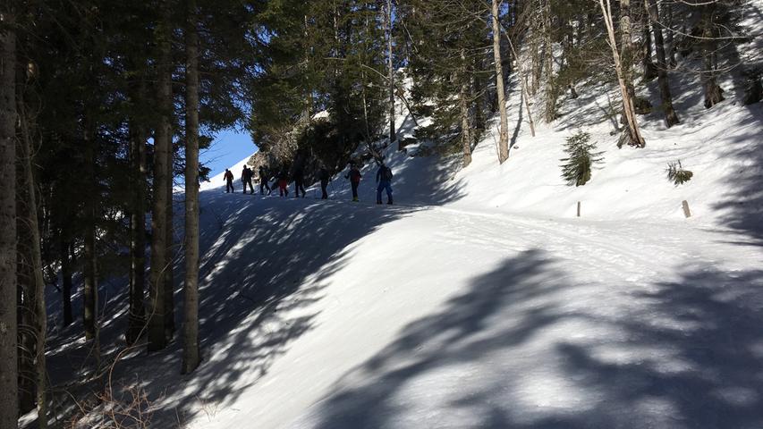 Bei den Snow & Safety Days können Skifahrer ihre ersten Schritte mit Tourenski machen. Voraussetzung: Das Abfahren müssen sie schon sehr gut beherrschen.