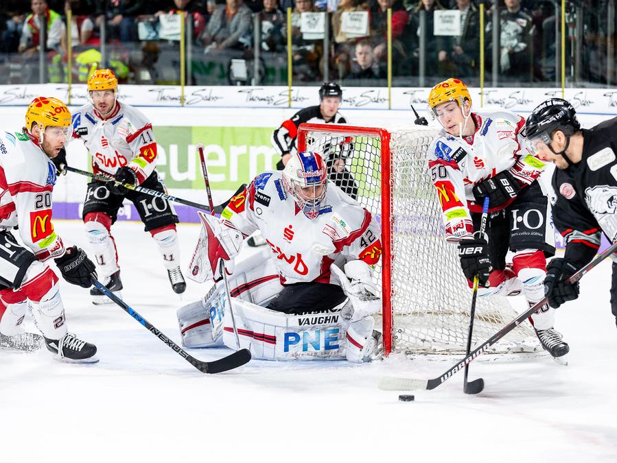 3 4 Nach 3 0 Ice Tigers Mussen Noch Einmal Nach Bremerhaven Sport Nordbayern De