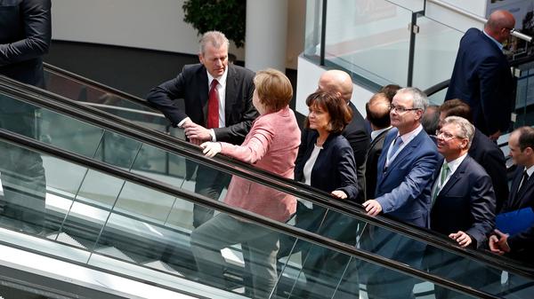 Maly ist Kommunalpolitiker aus Berufung. Seit 2011 vertritt er die Interessen der Kommunen im Präsidium des Deutschen Städtetags. Derzeit amtiert er als Vizepräsident, von April 2013 bis Juni 2015 stand er sogar an der Spitze des Gremiums. Maly war 2017 Gastgeber, als Bundeskanzlerin Angela Merkel in Nürnberg an einer Sitzung des Deutschen Städtetages teilnahm.