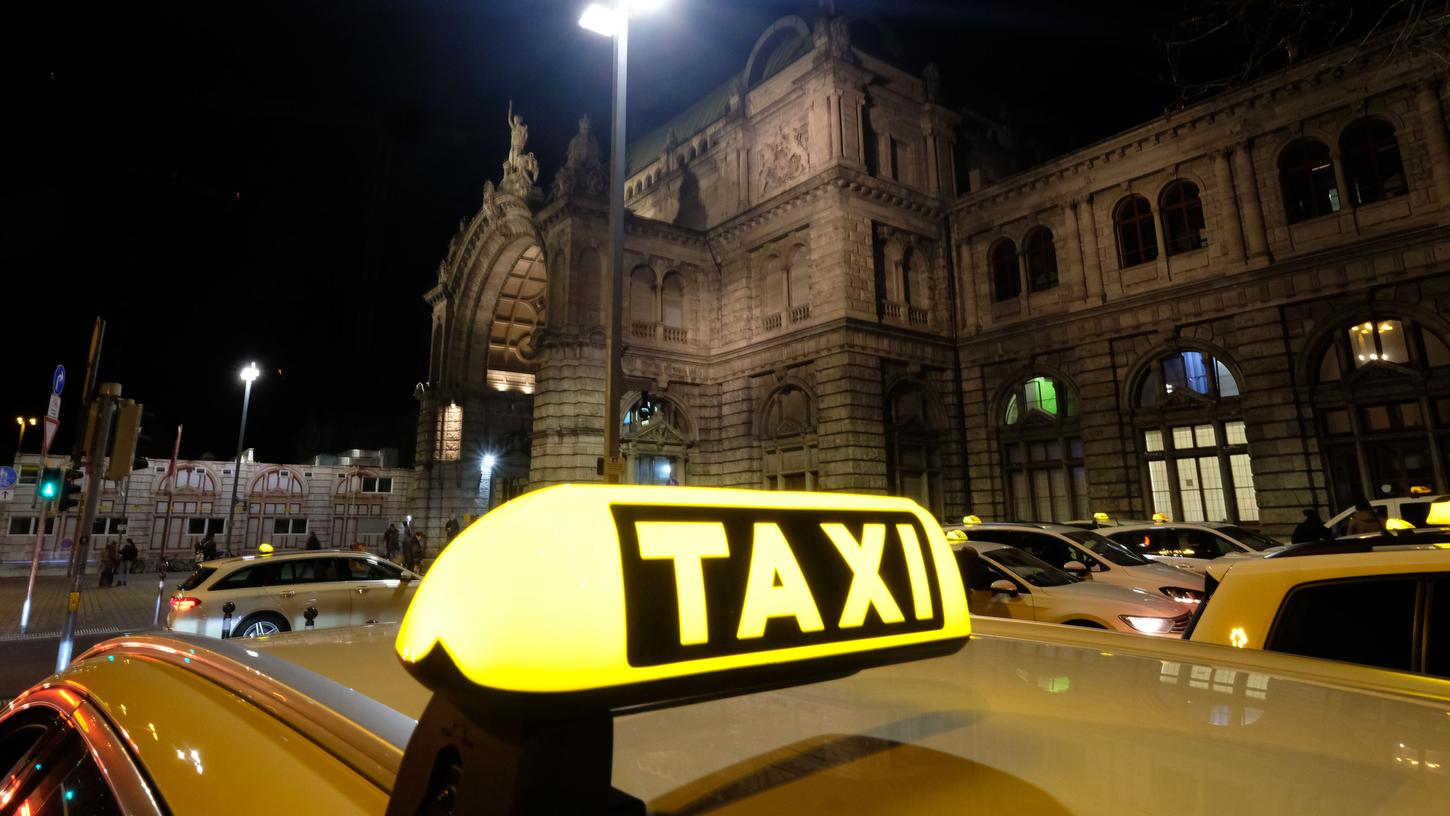 In Nürnberg soll das Konzept der Frauen-Nacht-Taxis nach bisherigem Kenntnisstand noch nicht eingeführt werden.