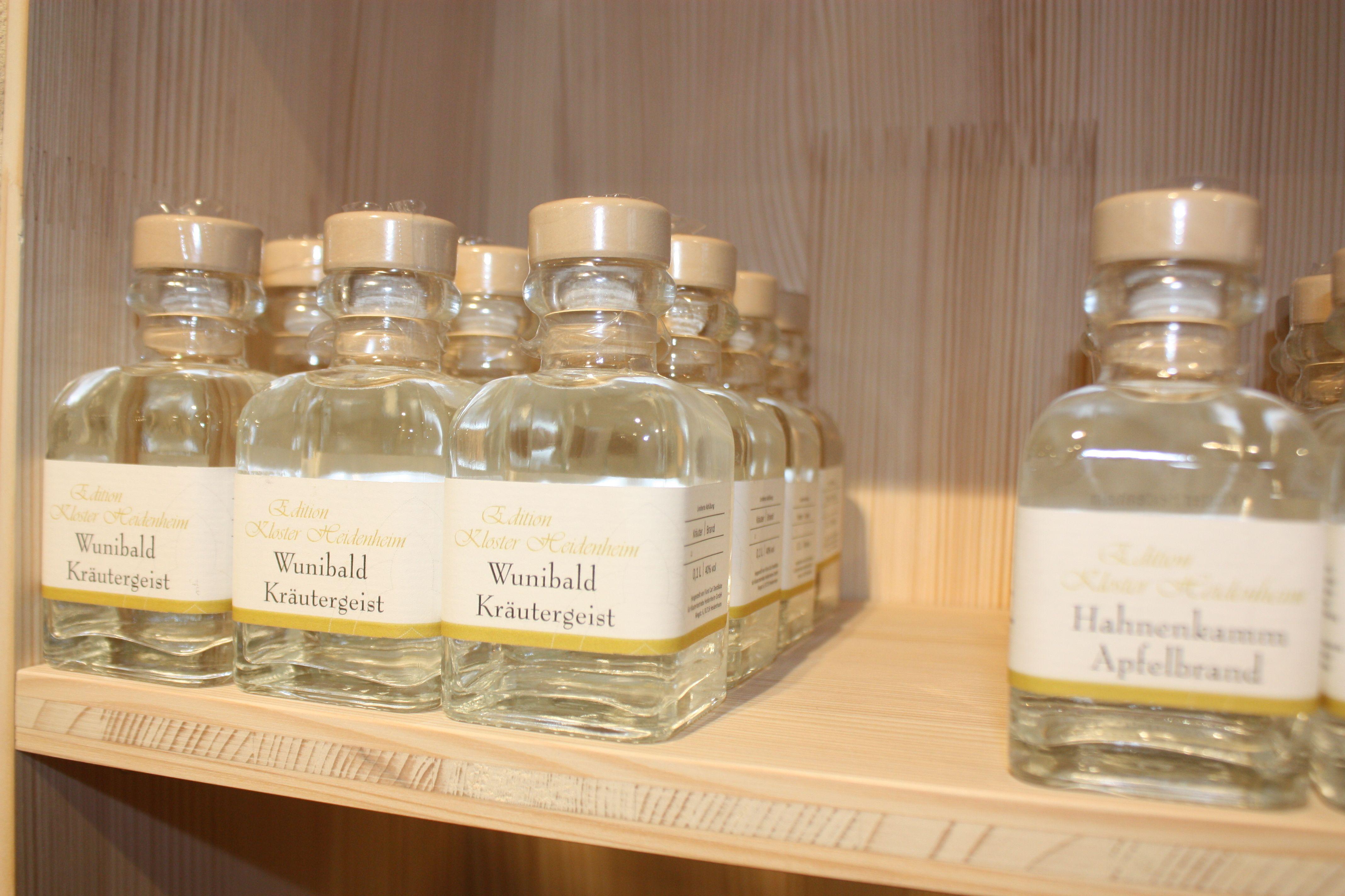 Wunibalds Geist hat die romanischen Mauern des Klosters womöglich nie wirklich verlassen, nun können ihn die Besucher in flüssiger Form mit nach Hause nehmen.