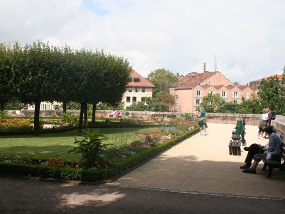 Abschalten im Burggarten