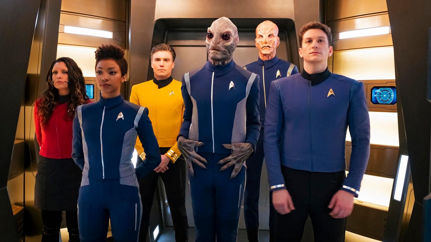 In den Streaming-Charts hochgebeamt: "Star Trek: Discovery", das ein Jahrzehnt vor der Geschichte der Kult-Serie "Raumschiff Enterprise" einsteigt, sorgt derzeit bei Netflix für galaktische Abrufzahlen.