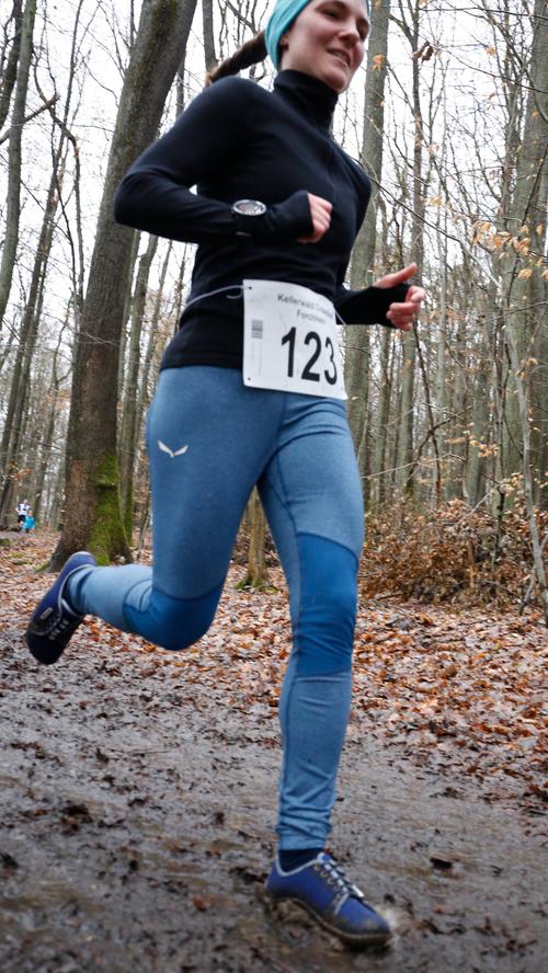 15. Kellerwaldlauf in Forchheim: Crosslauf über Stock und Stein 