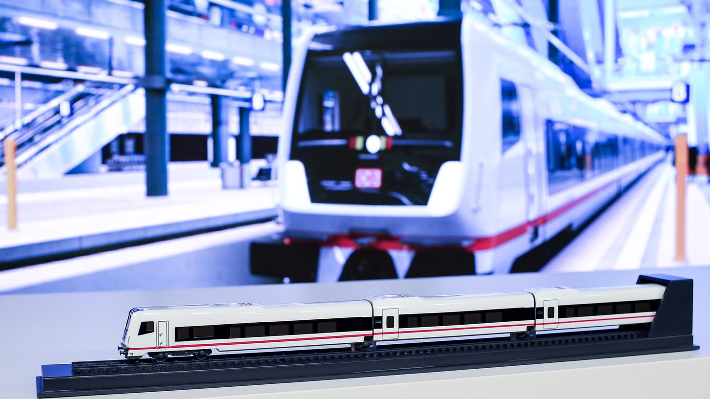 Neuer Hightech-Zug für Strecke Berlin - Amsterdam