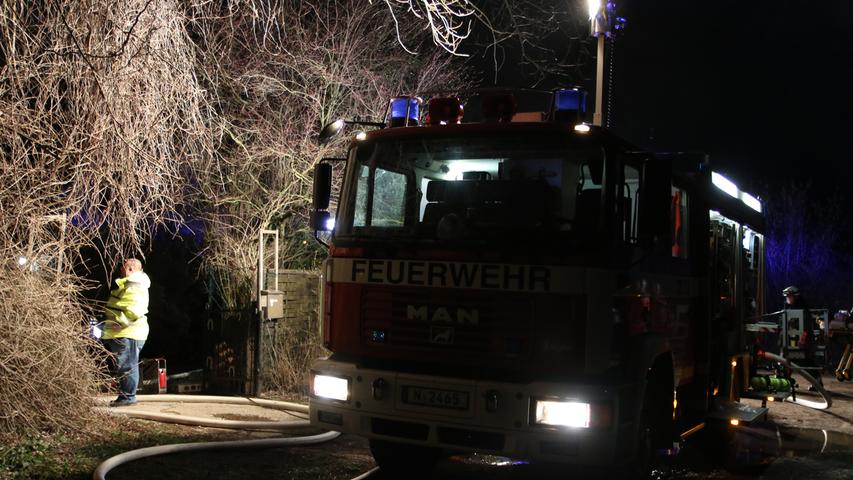 Großeinsatz der Feuerwehr bei Brand in Fischbach
