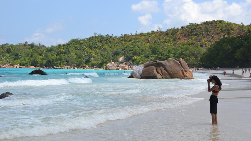Noch ein Seychellen-Paradies  Der Anse Lazio auf der Insel Praslin.