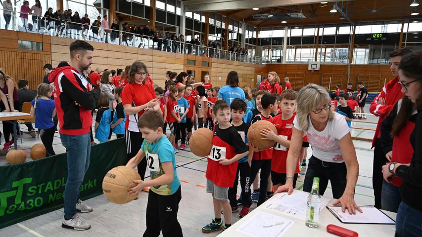 Schülerhallensportfest in Freystadt