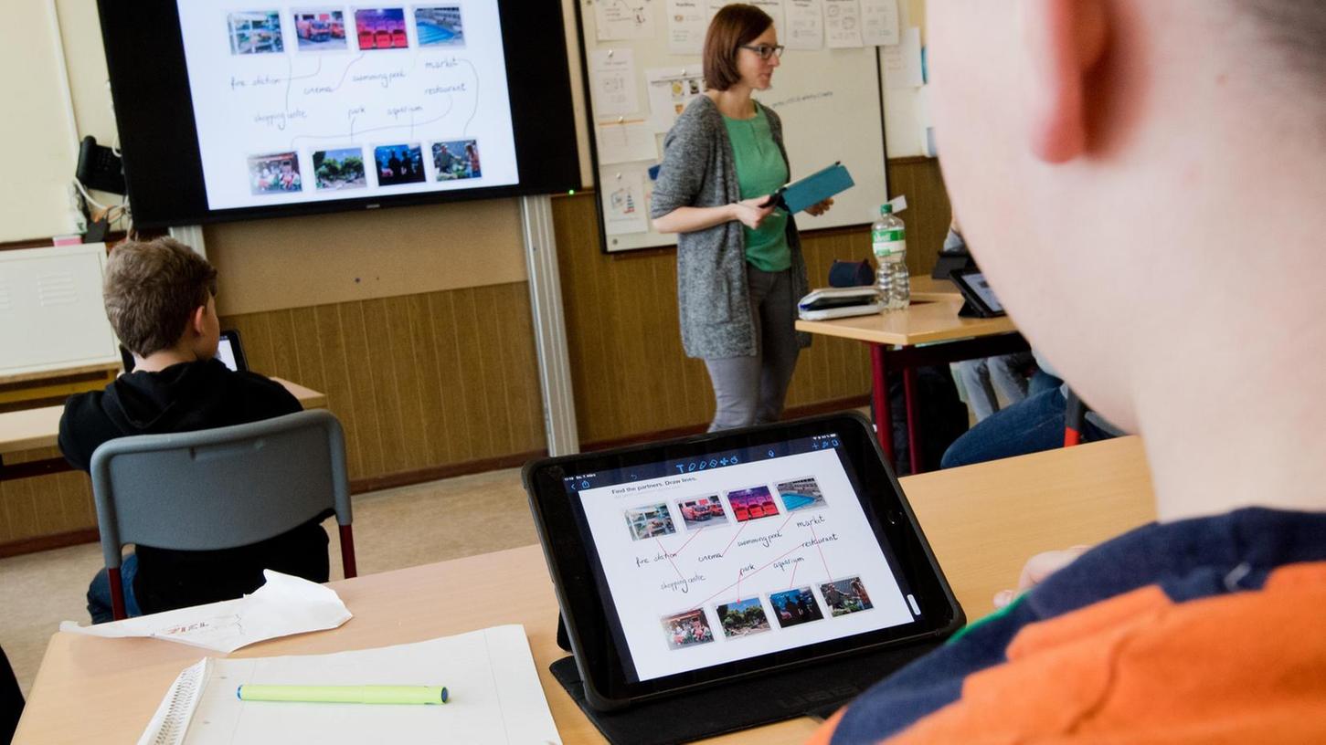 Digitalisierung der Schulen: Städtetag fordert klare Vorgaben