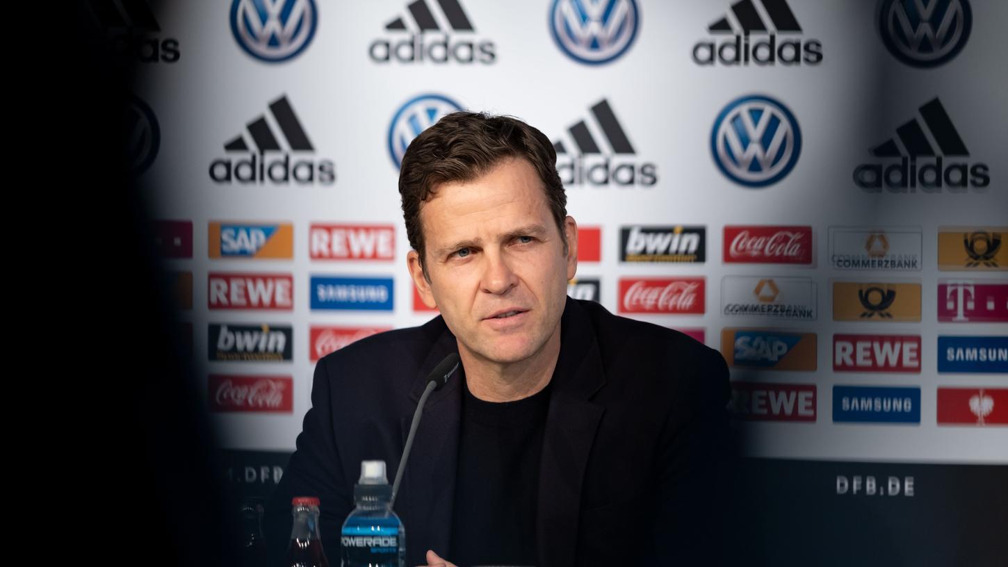 DFB-Direktor Oliver Bierhoff sieht das DFB-Team gegen die zuletzt stark aufspielenden Holländer nicht in der Favoritenrolle.
