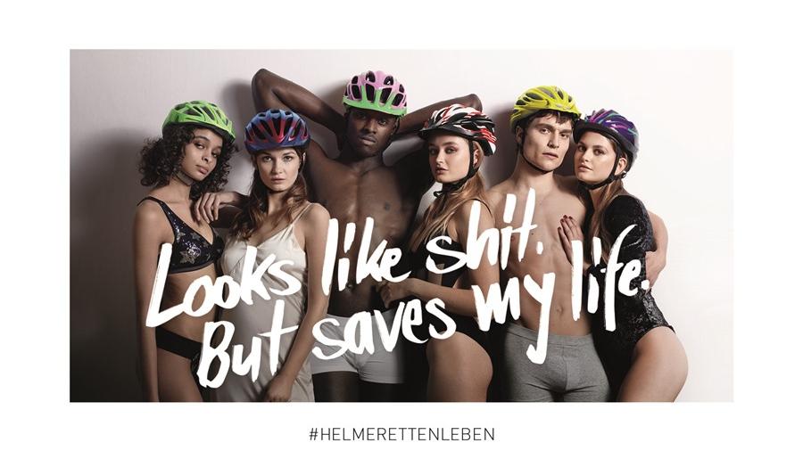 Gemeinsam mit einer Kandidatin der TV-Show "Germany's Next Topmodel" will Verkehrsminister Andreas Scheuer dafür werben, dass mehr Radler einen Helm tragen.