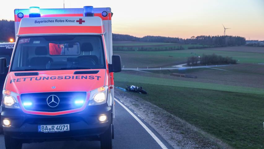 In Kurve gestürzt: Motorradfahrer verunglückt im Landkreis Bamberg