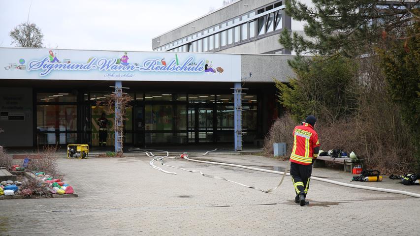 Feuer in Wunsiedel: Realschule brannte, Unterricht fiel aus