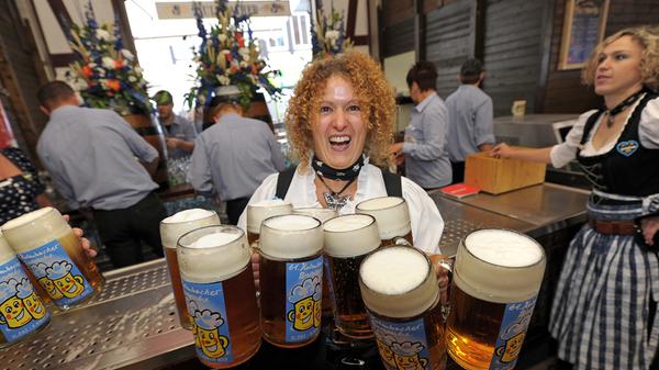 Auf der Kulmbacher Bierwoche geht es jedes Jahr heiß her.
