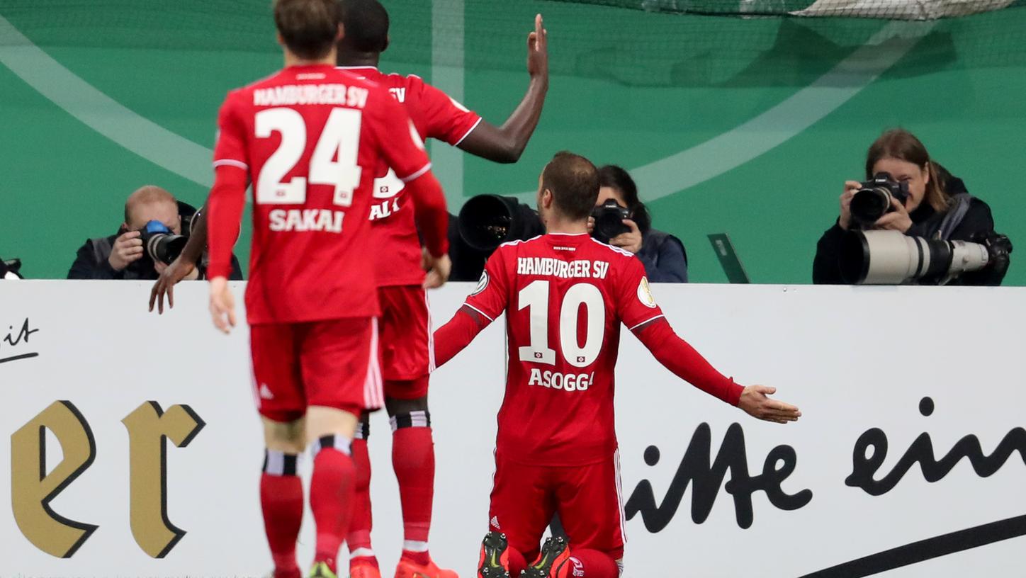 Pokal-Dienstag: HSV feiert Lasogga - RB braucht 121 Minuten 