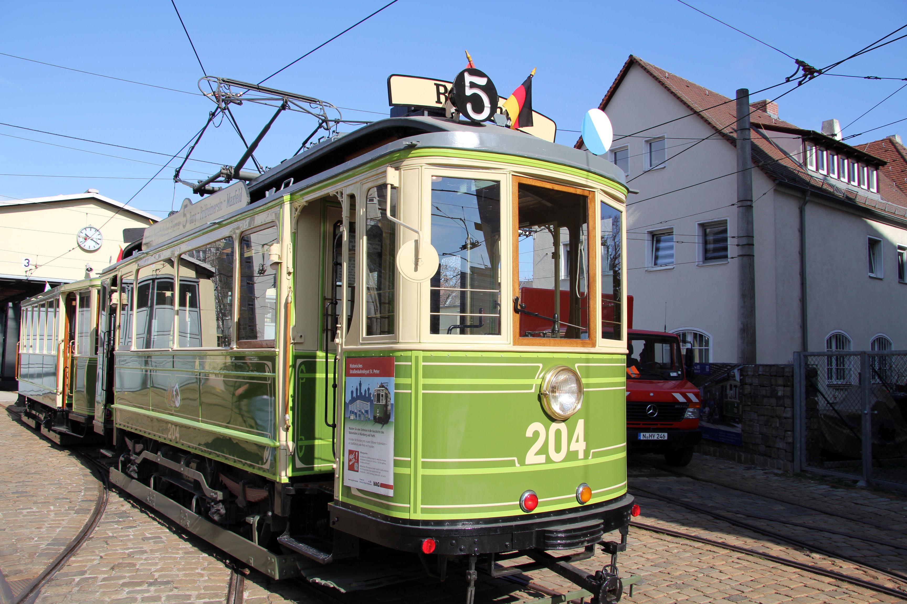 ein-jahrhundert-alt-und-doch-ganz-neu-jugendstil-stra-enbahnwagen-1023