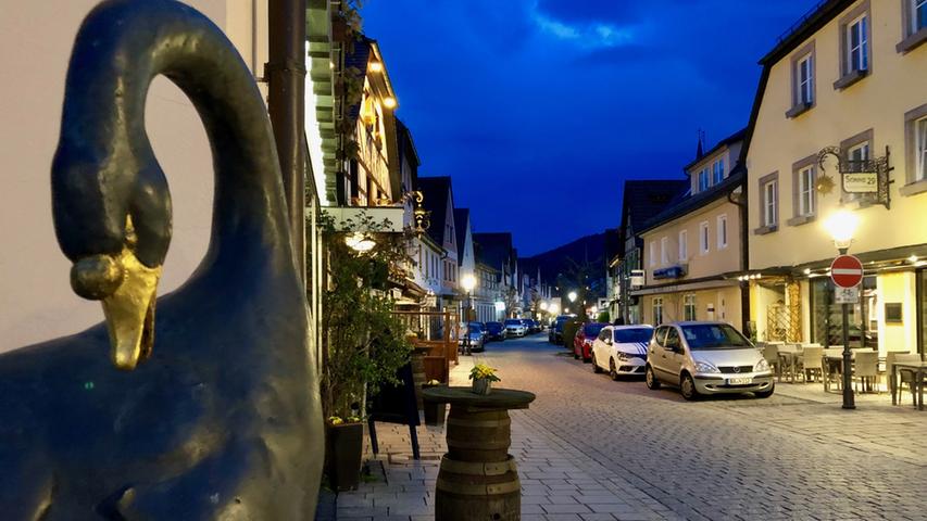 Ebermannstadt bei Nacht im April 2019. Fotos: Patrick Schroll; Datum: 04.04.2019 Von meinem iPhone gesendet
